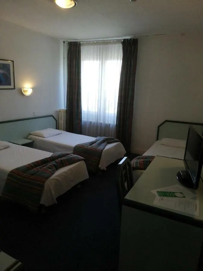 Hotel De Nevers Лурд 2*,  Франция
