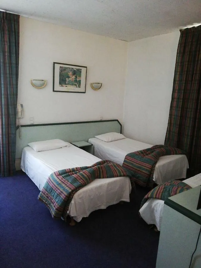 Hotel De Nevers Lourdes